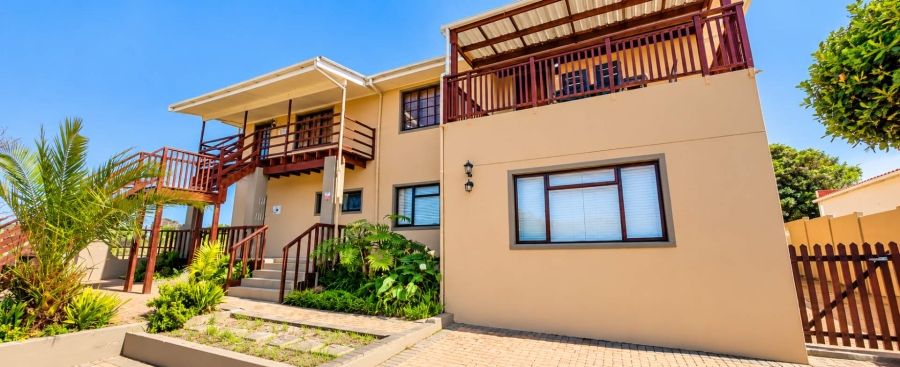 6 Bedroom Property for Sale in Franskraal Western Cape
